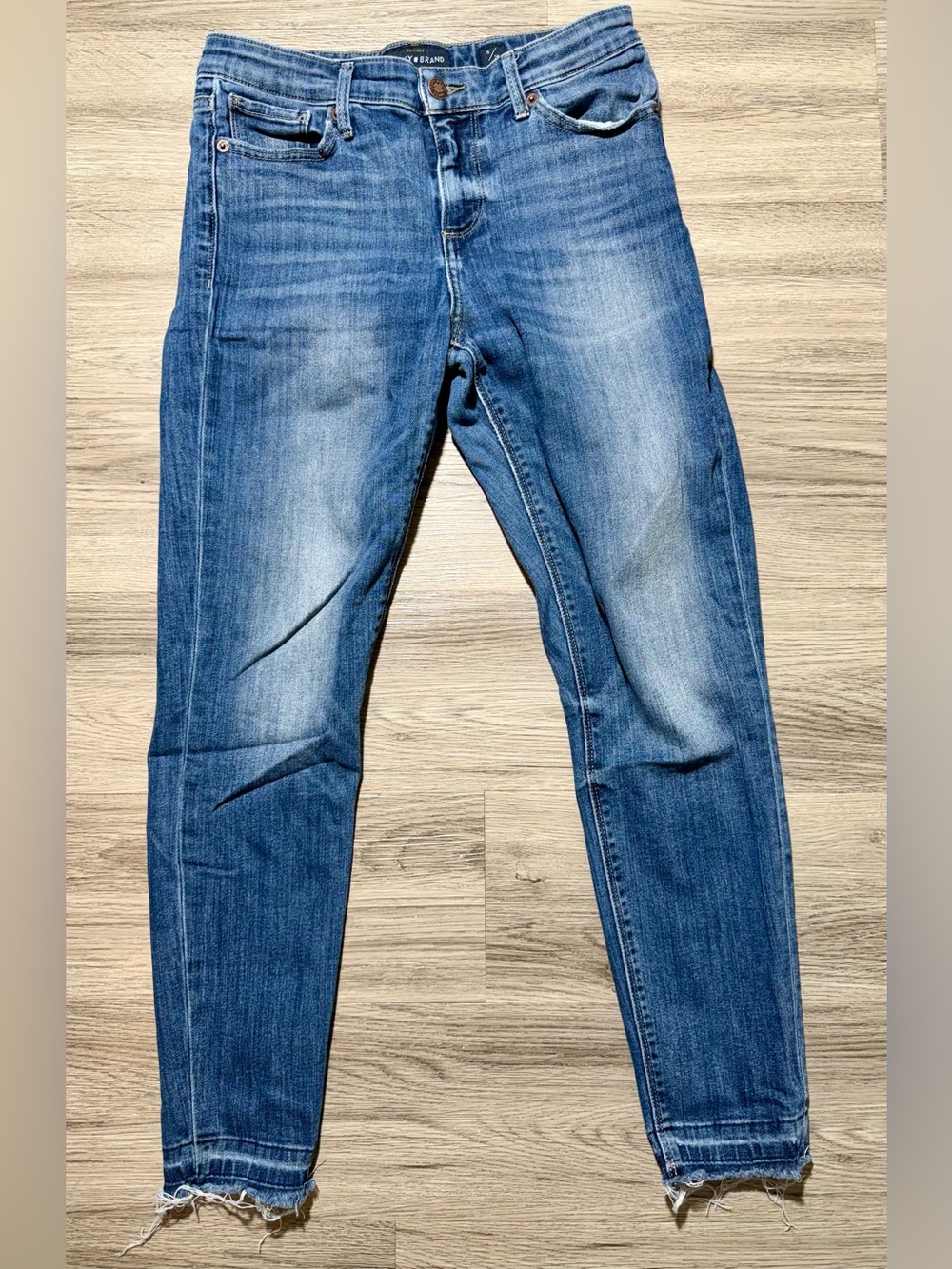 Lucky Brand Women’s Jeans Ava Crop Size 6/28 Blue Wash Raw Hem Stretch